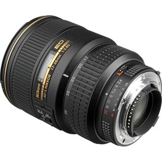 Nikon AF-S Nikkor 17-35mm f2.8D ED-IF